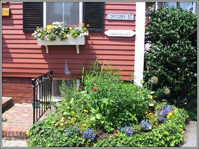 Henry Peper's entryway.