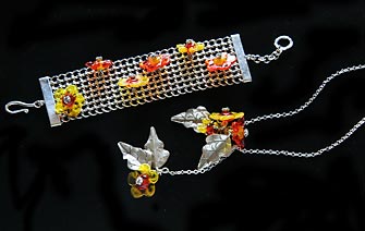 Lariat necklace and matching bracelet.