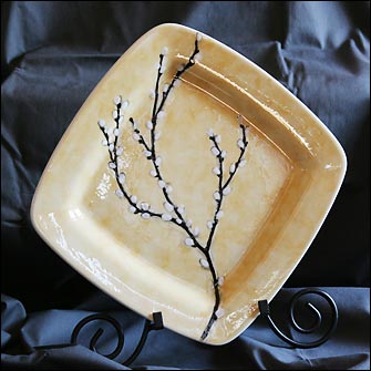 Art Auction plate by Holly Bevins.