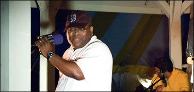 Barrence Whitfield with the Boston Horns.
