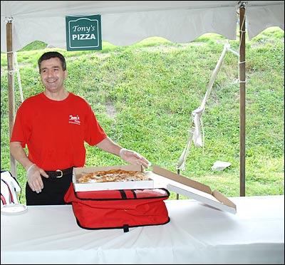 Tony's Pizza at the 2008 Champagne Reception.