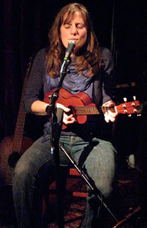 Rose Polenzani.